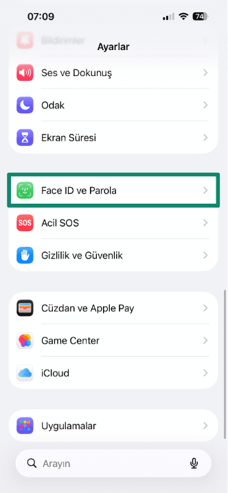 iPhone Settings screen highlighting the Face ID & Passcode option.