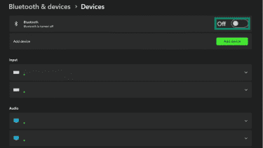 Bluetooth toggle under Devices in Windows Settings.